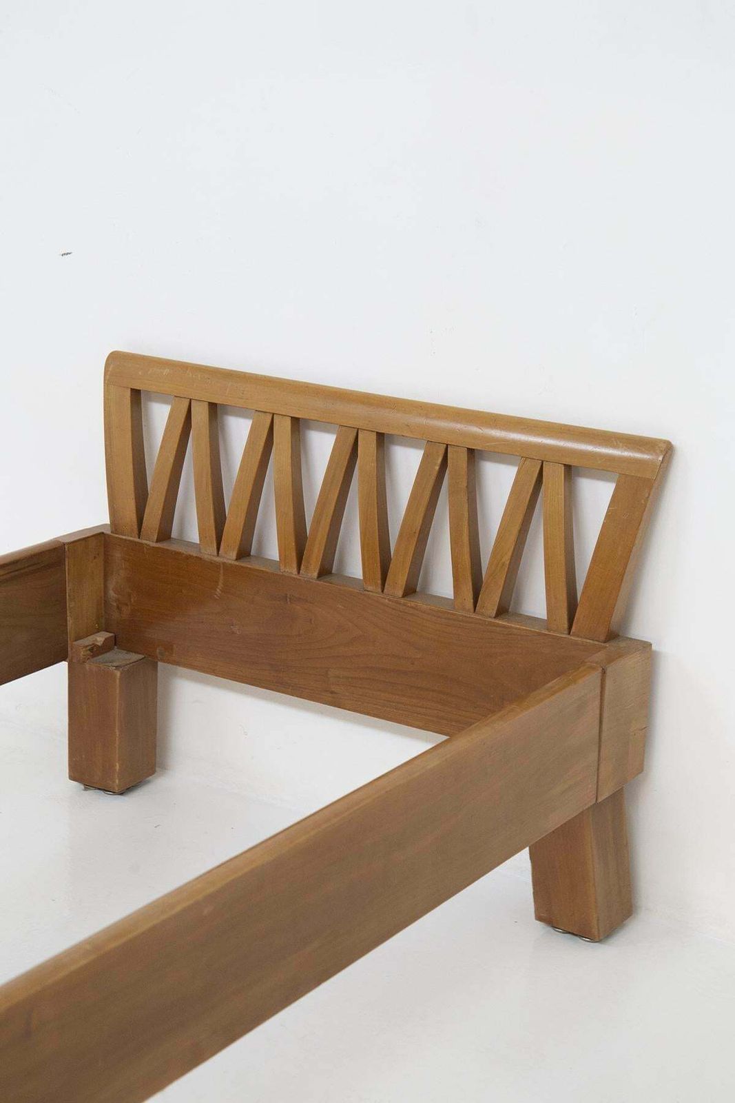 photo vinterior Ugo Carrà Mid Century Single Bed And Chair