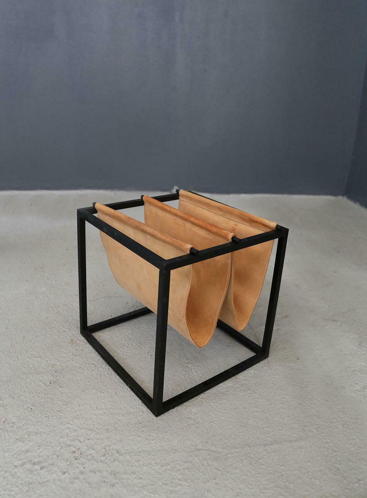Brazilian Modern Magazine Rack In Marble And Iron With Coffee Table, 1965 photo vinterior