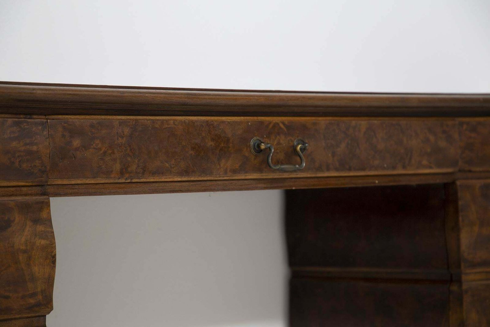 Vanity Chest Of Drawers By Tomaso Buzzi, 1930s photo Furniture