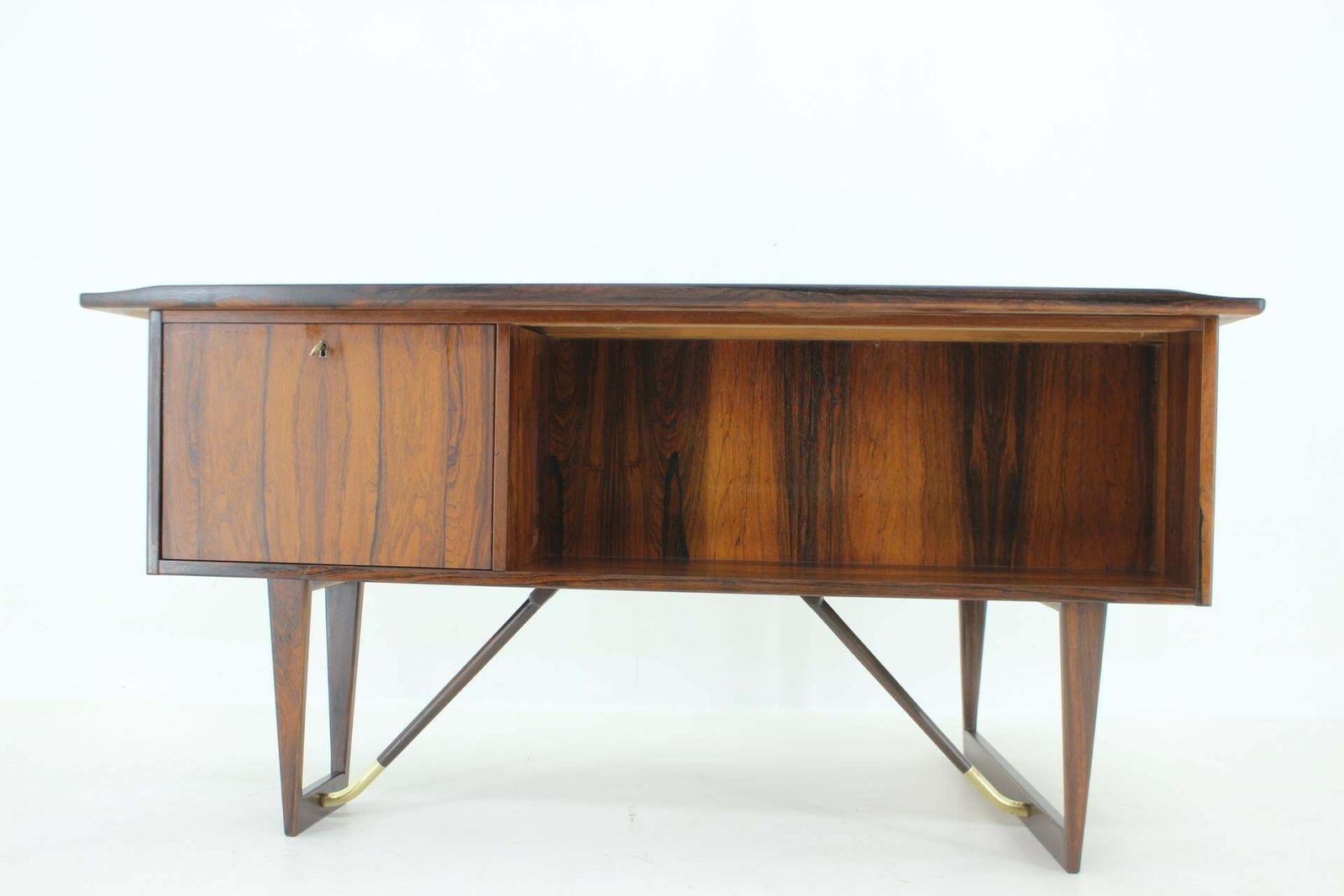 1960s Peter Løvig Nielsen 'Boomerang' Desk In Rosewood Hedensted Møbelfabrik, photo vintage