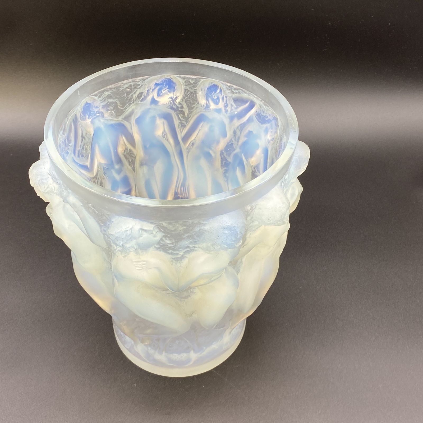 An Opalescent Bacchantes Vase By R.Lalique photo vintage