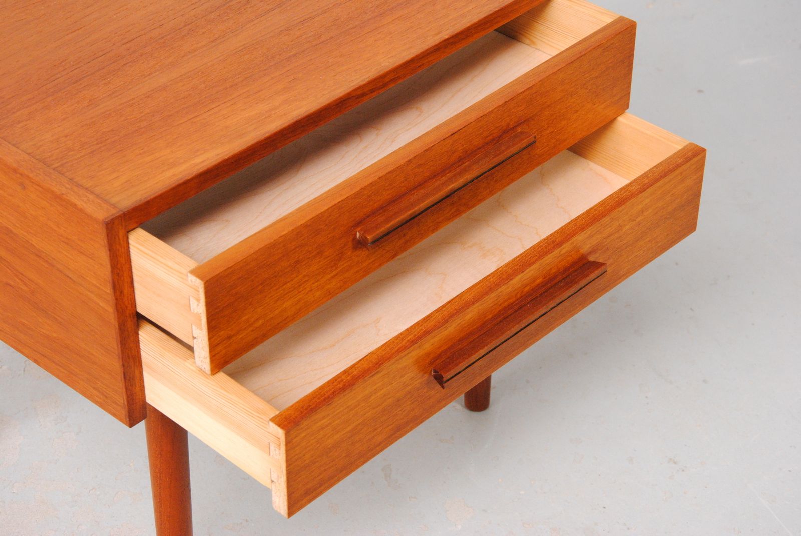Fully Restored Danish Teak Chest Of Drawers   Bedside Table 1960's photo Furniture