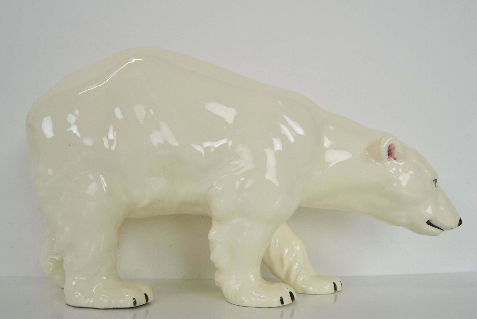 822.0 Large Antique Czechoslovakia Porcelain Royal Dux Polar Bear Sculpture In 1925 photo