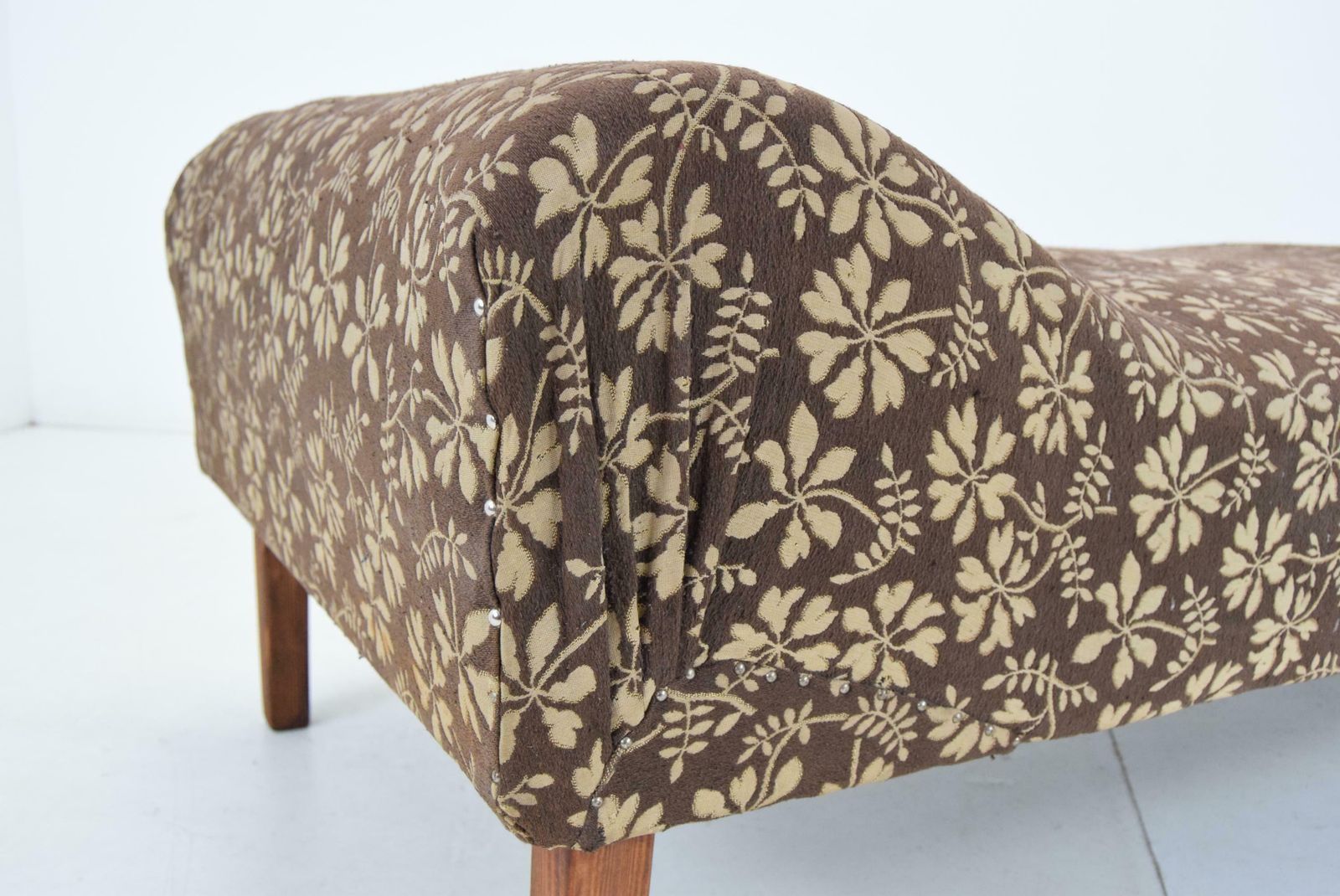 photo for sale Art Deco Daybed,Circa 1930's., 1930s