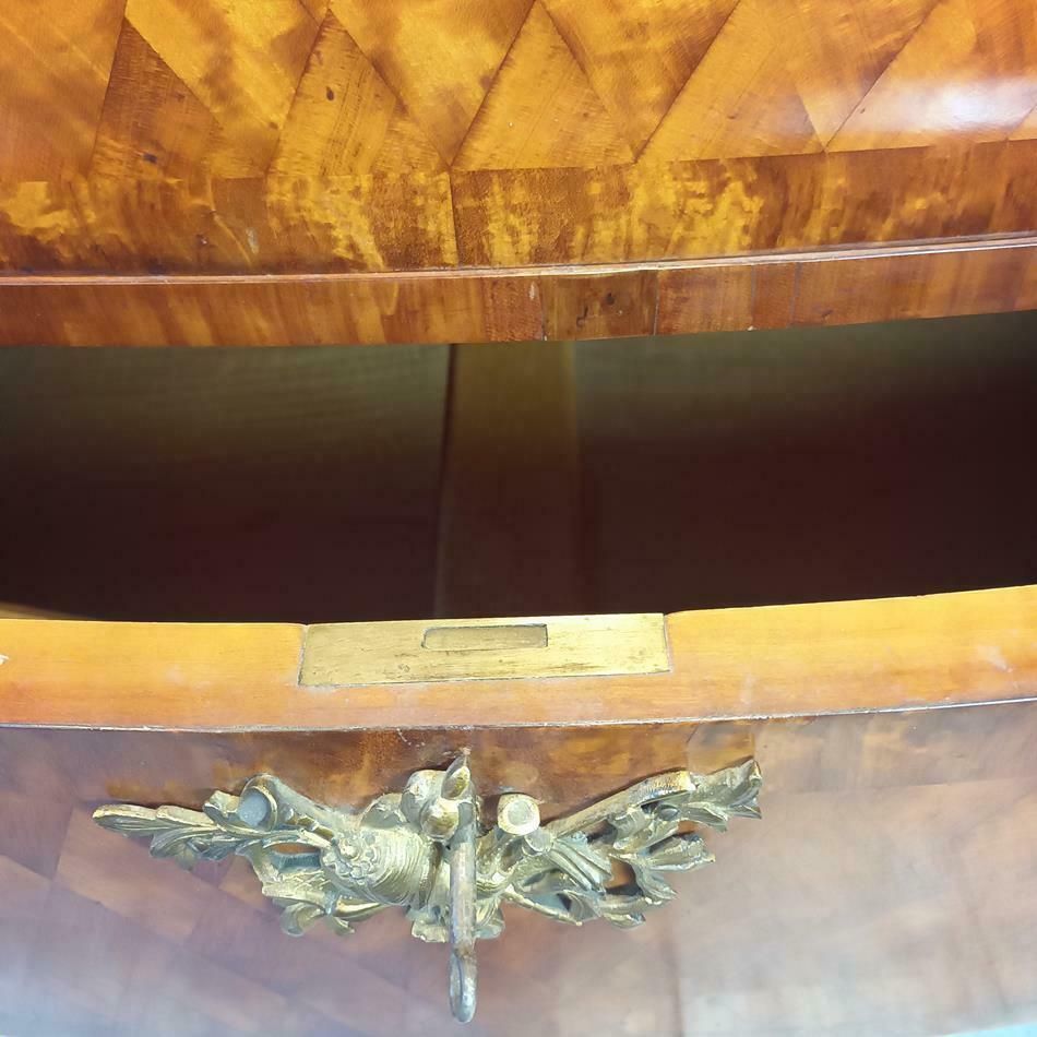 17325.0 A Late 19th Century Serpentine Satinwood Commode photo