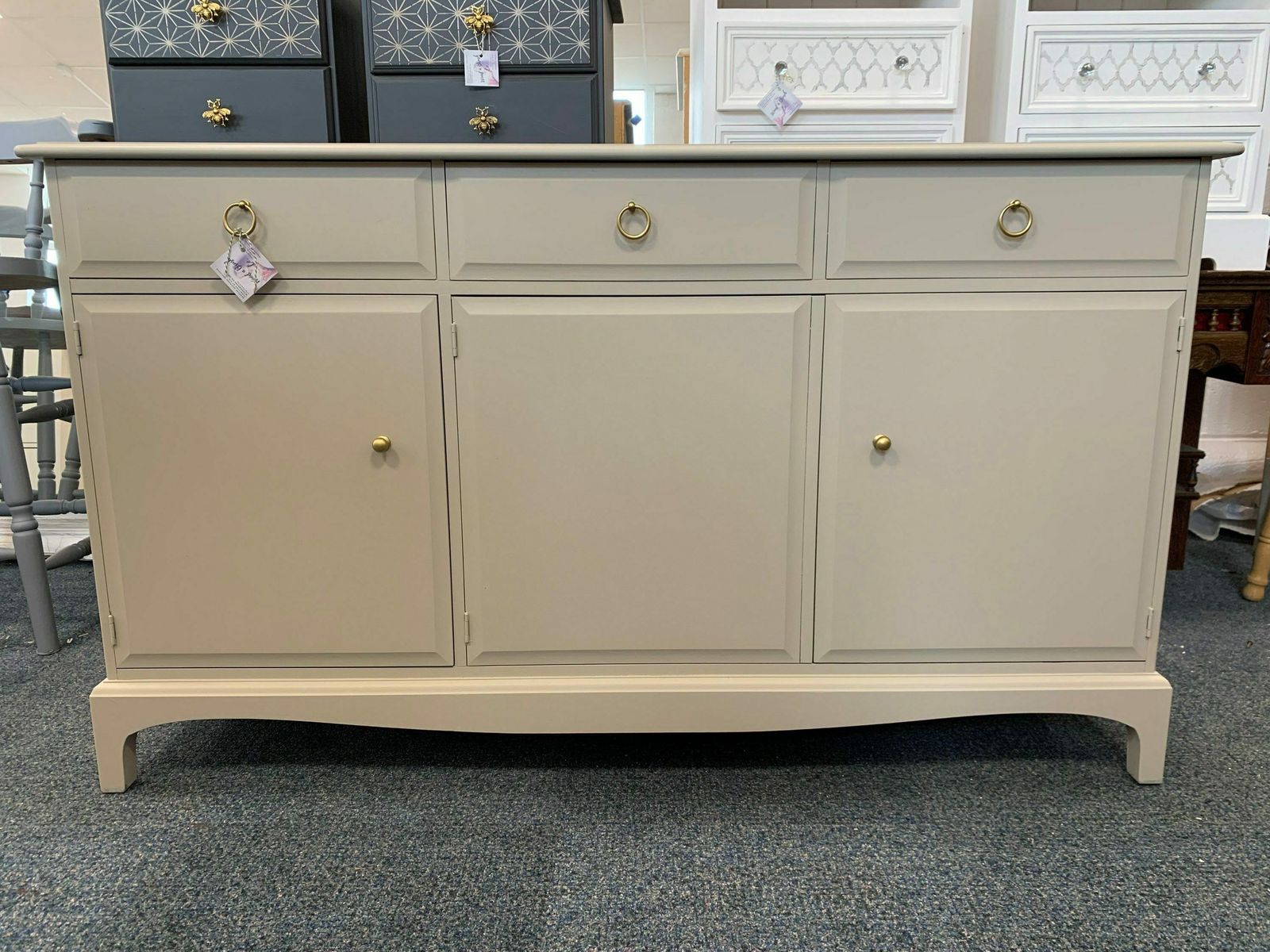 Stag Minstrel Sideboard Mid Century Painted Beige Gold