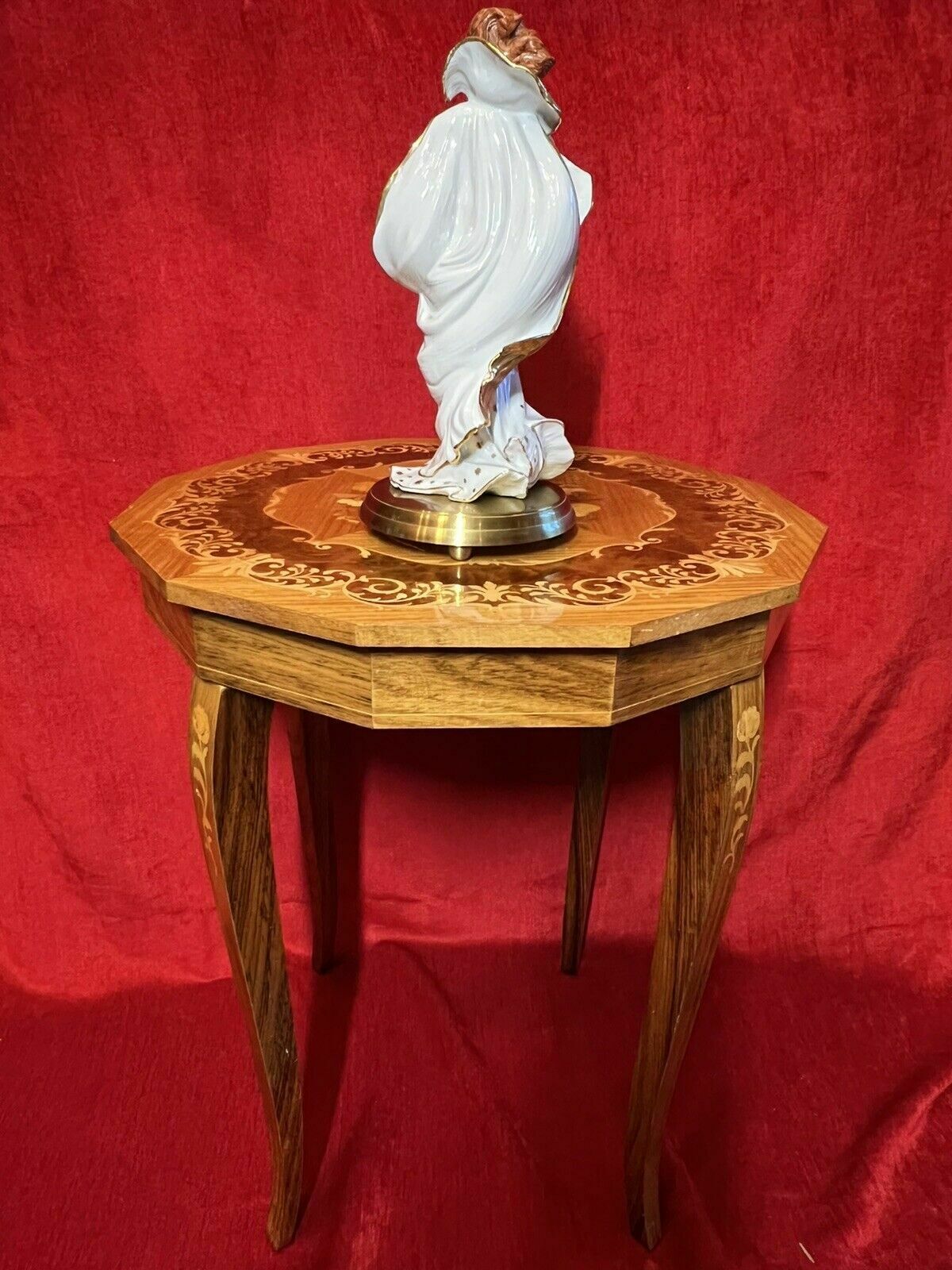 Italian Satinwood With Marquetry Floral Bouquet Inlaid Musical Table photo 275.0