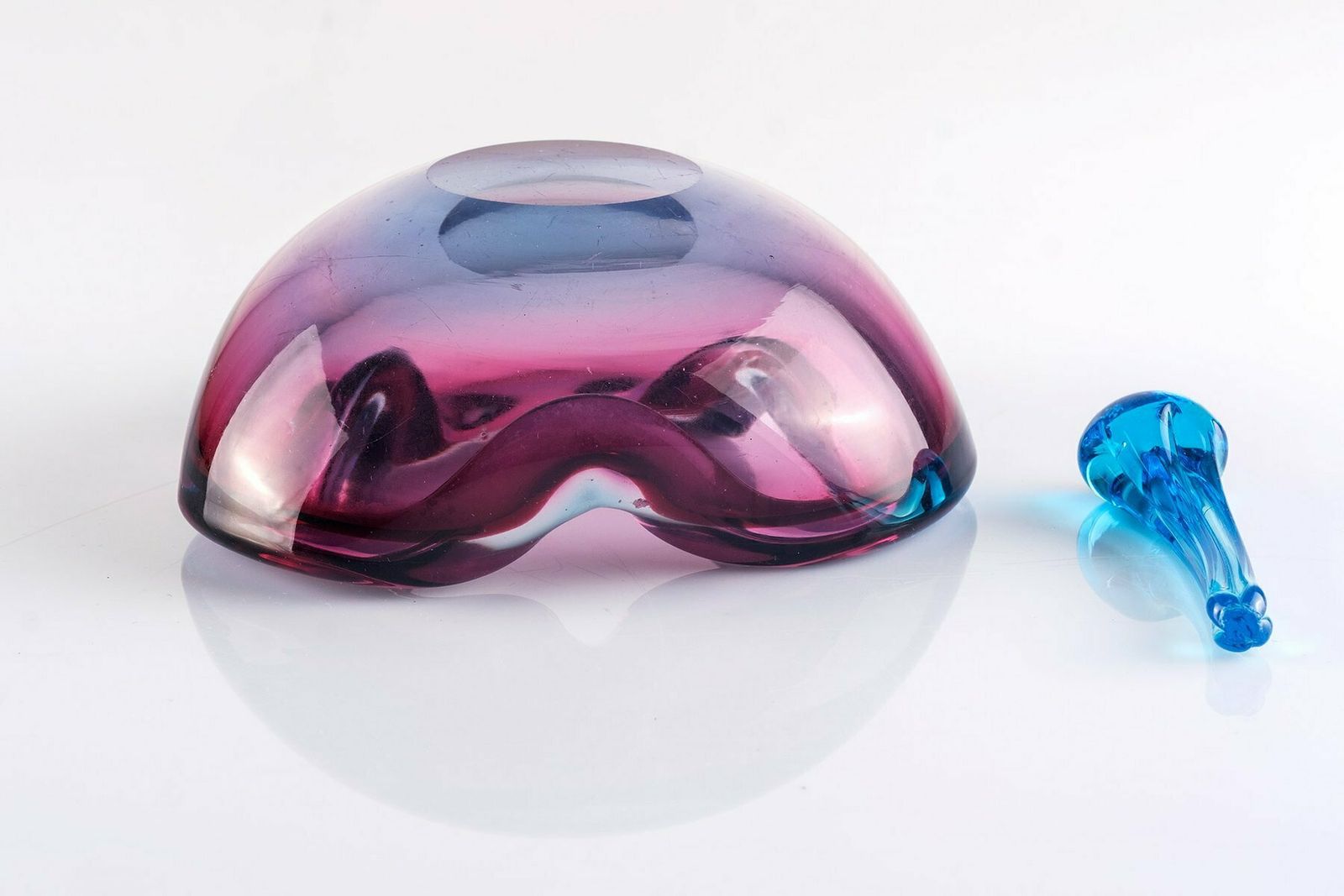 Sommerso Murano Glass Ashtray With Temper By Flavio Poli For Seguso Italy photo vinterior