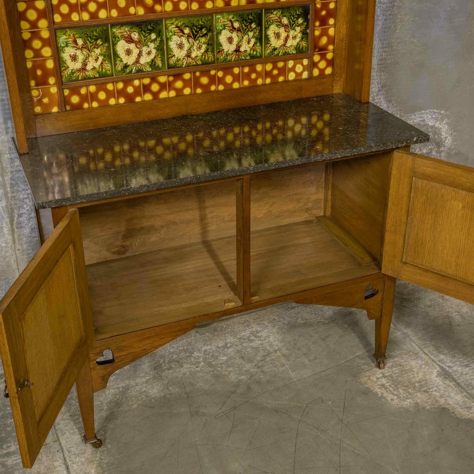 Art And Crafts Oak Washstand photo Furniture