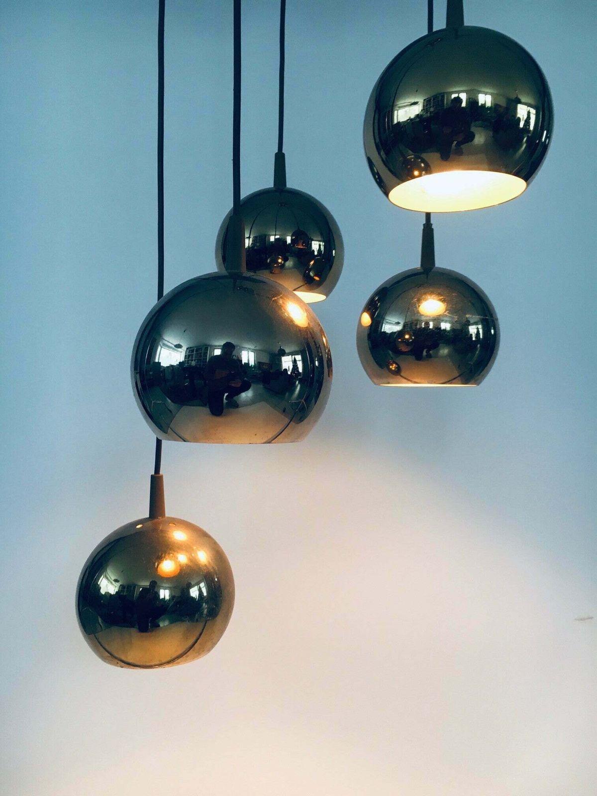 440.2 Mid Century Design Cascade Gouden Ballen Hanglamp, Jaren 1980, Italië photo