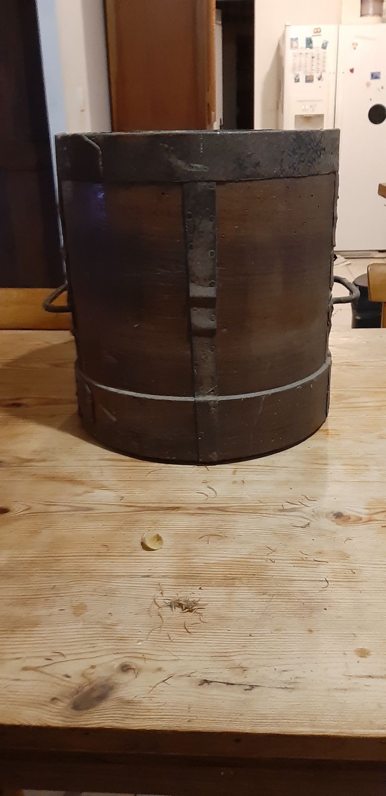 Old 20th Century Utensil Measuring Grain Double Decalitre In Wood And Wrought Iron