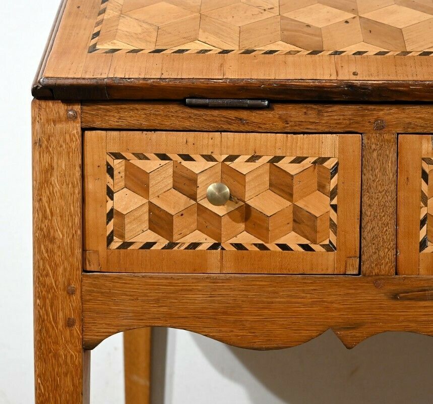 photo vinterior Sloping Oak Desk, Directoire Style 2nd Part Of The 19th Century