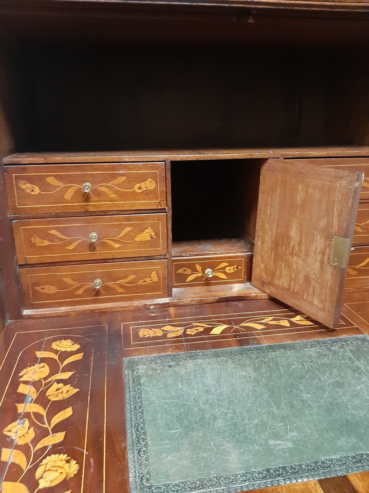 photo furniture Antique 19thc Dutch Marquetry Escritoire C1820