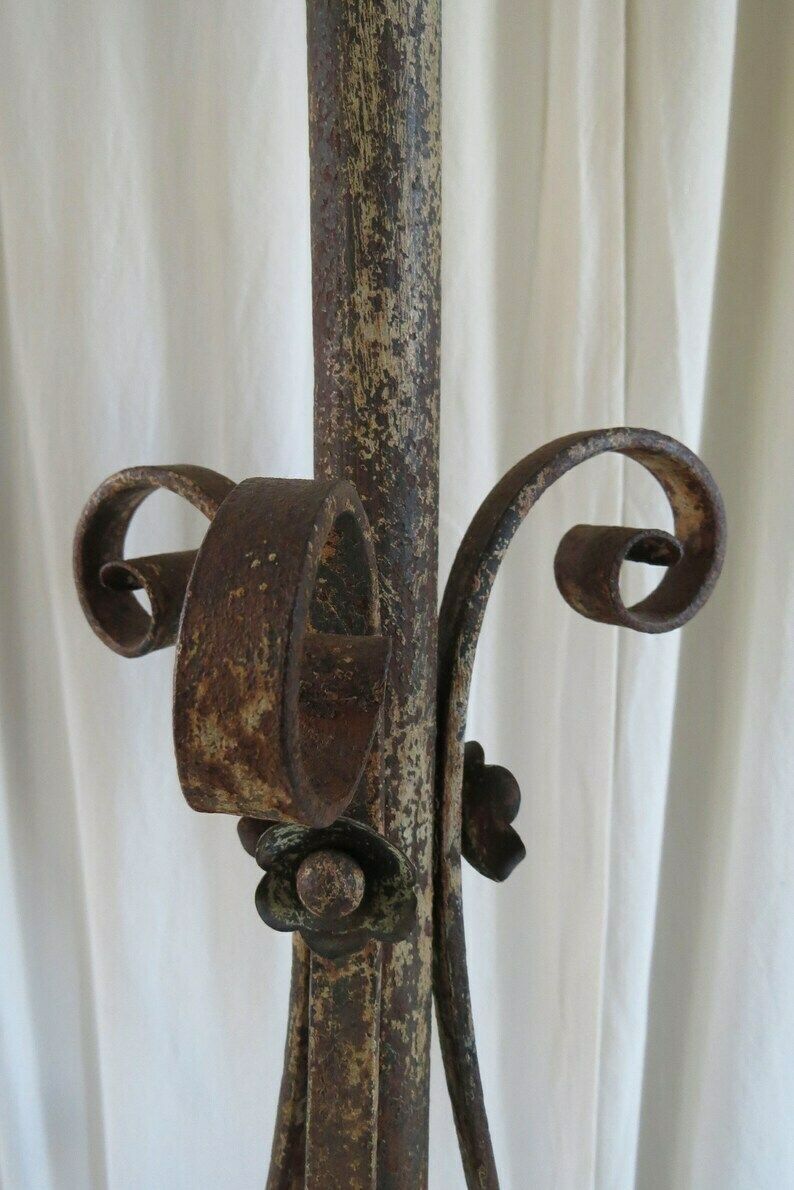 Antique Lamp Standard Early 19th Century / Oil Lamp Stand / Wrought Iron Lamp Stand. photo vinterior