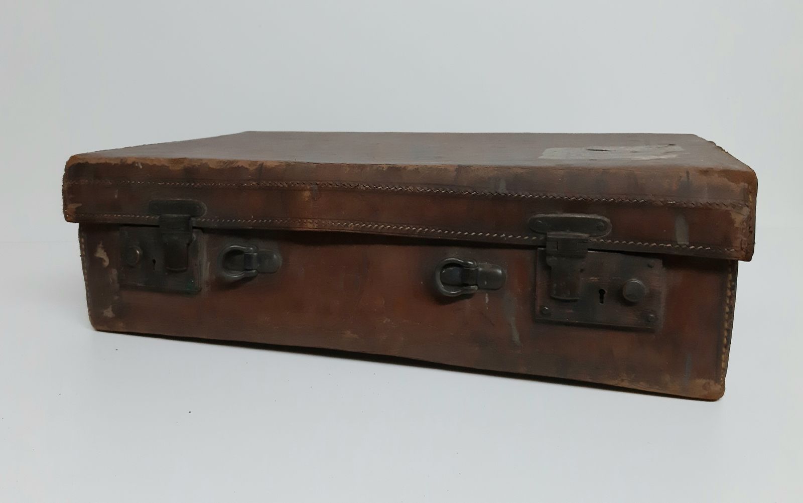 Vintage Brown Leather Travel Case photo 75.0