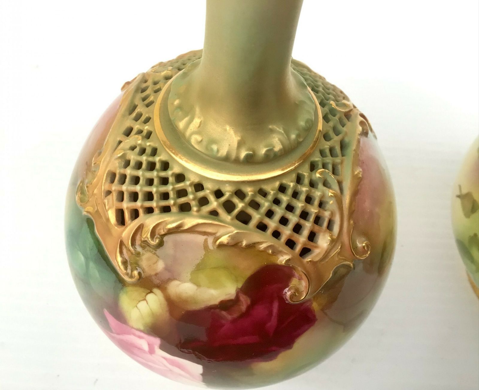 Fine Pair Of Royal Worcester Rose Painted Vases photo Home Decor