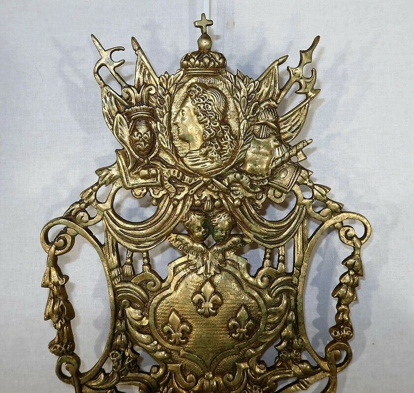 photo for sale Important Pair Of Wall Lights With 3 Branches In Gilded Bronze, Napoleon III   Mid 19th Century