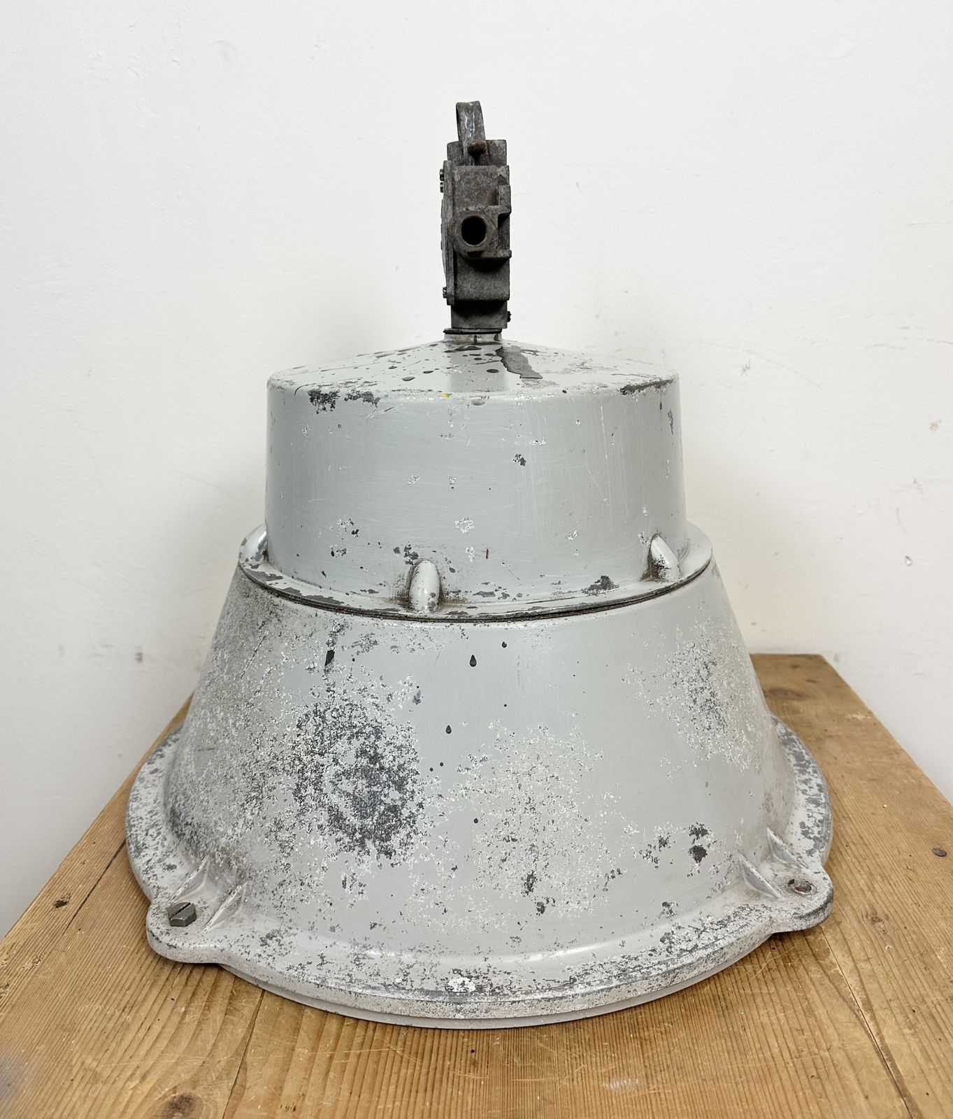 photo buy Industrial Polish Cast Aluminium Factory Pendant Lamp From Mesko, 1970s
