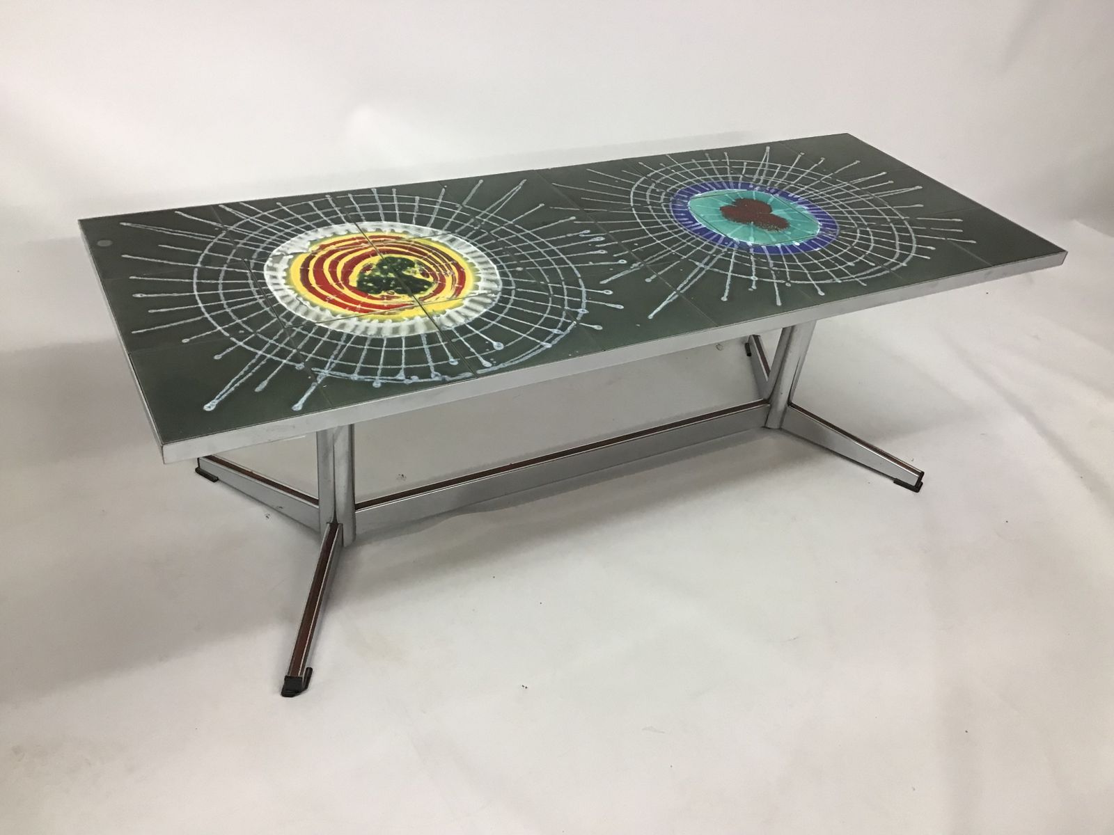 Wonderful Mid Century Modern Coffee Table. Design By Julliette Belarti