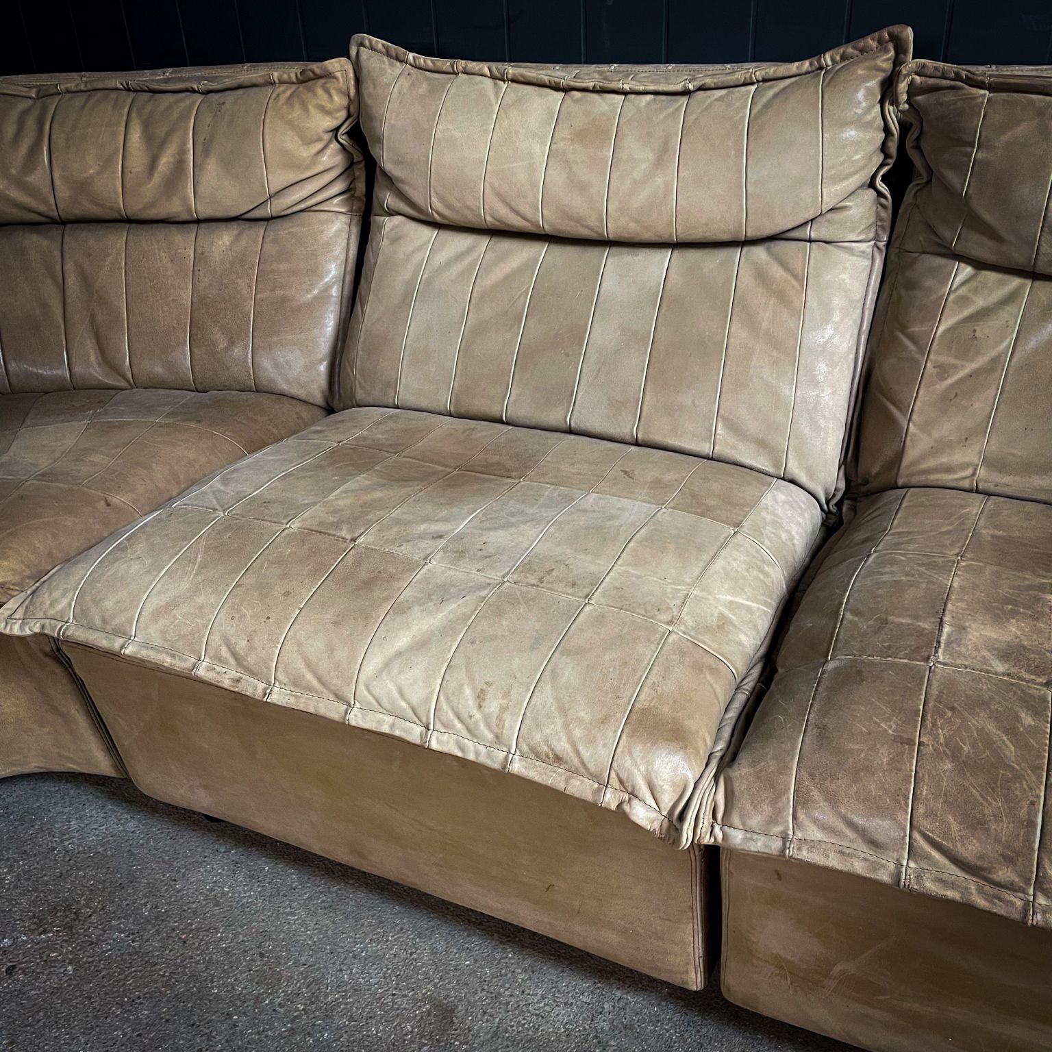 Laauser Mid-Century Elements Hoekbank   Natuurkleur / Zandbruin Patchwork Leer   5 Delen photo 2061.28