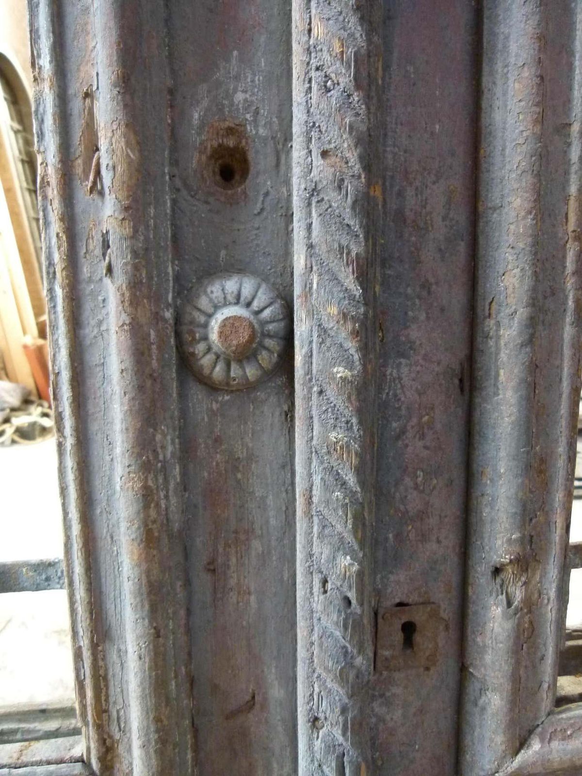 19th Century Wooden Double Front Door In Art Nouveau Style, Spain photo vintage