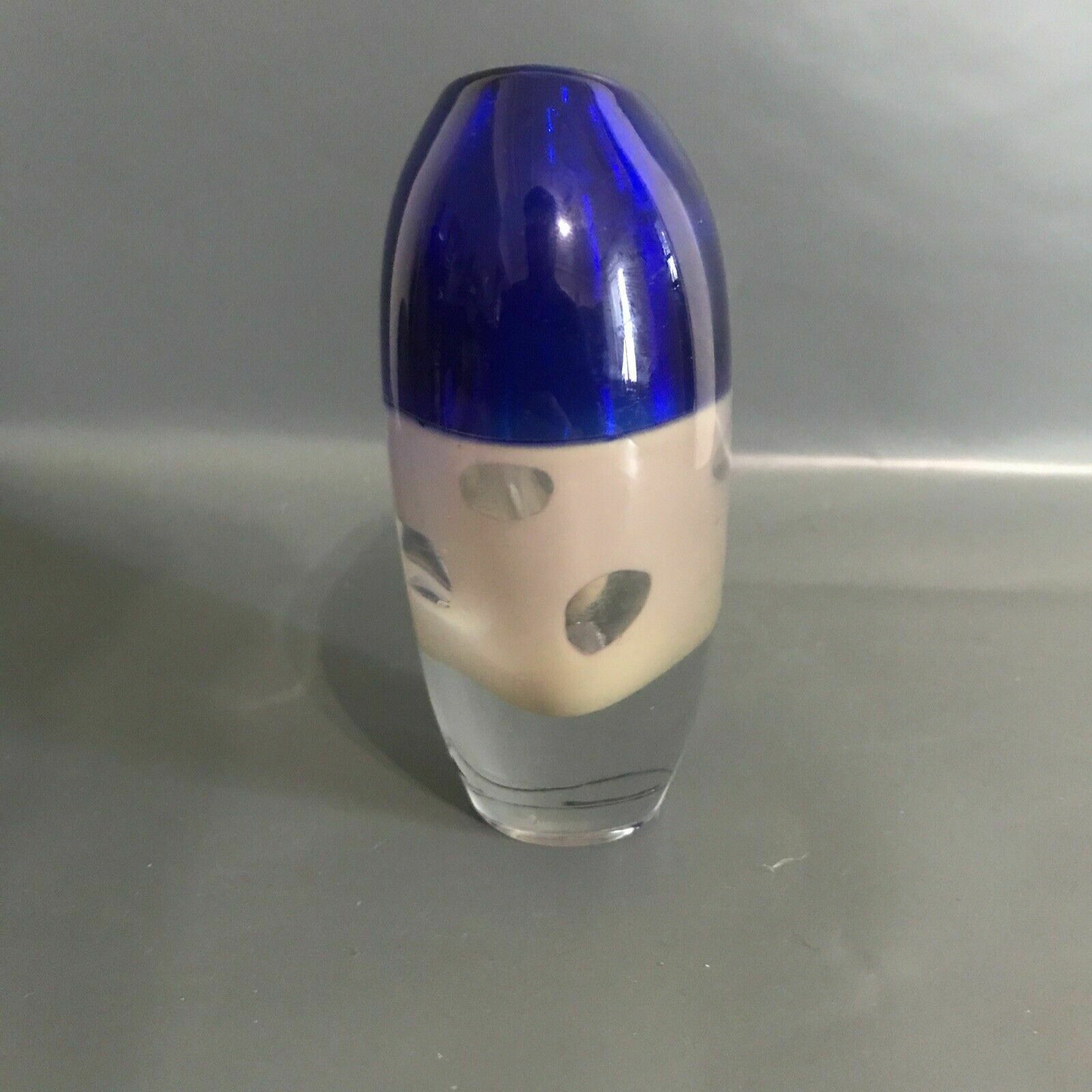 photo furniture Stuart Akroyd Contemporary Art Glass Vase Blue Signed Label Art Glass Hand Blown