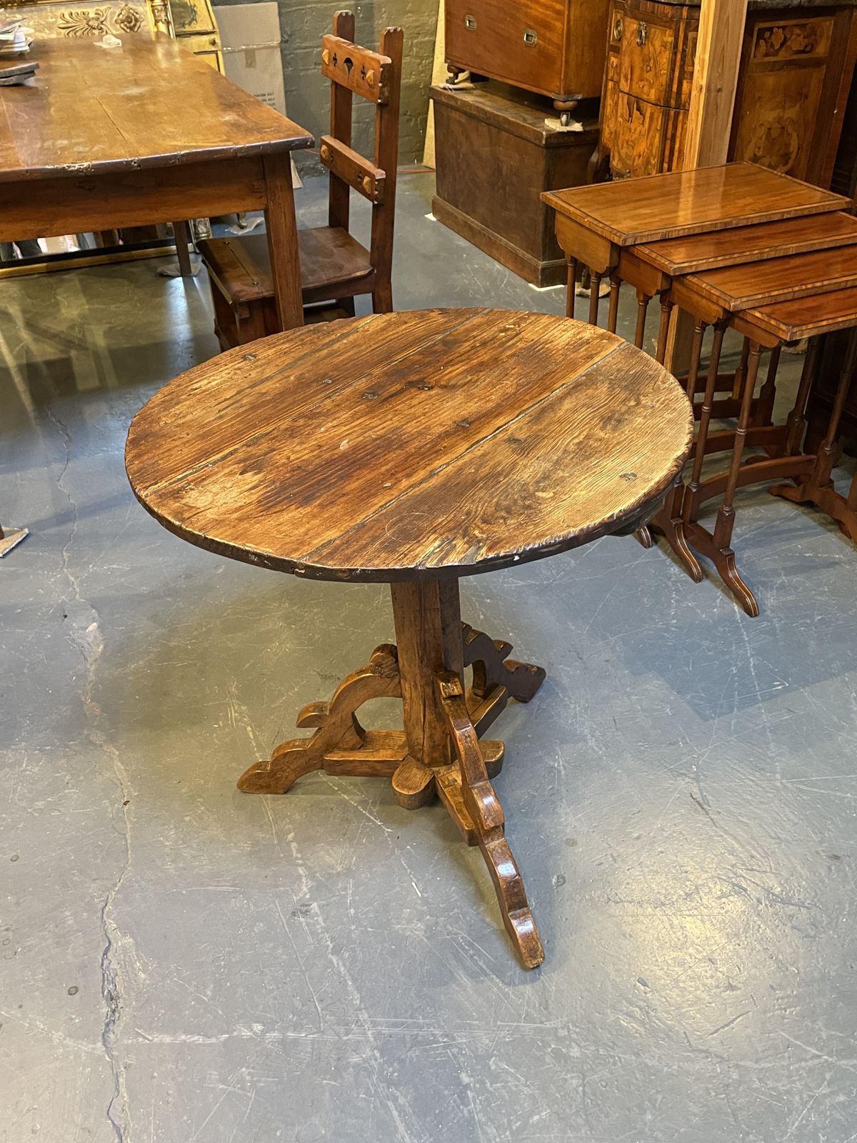 C18th Rustic Pine Pedestle Table photo Furniture