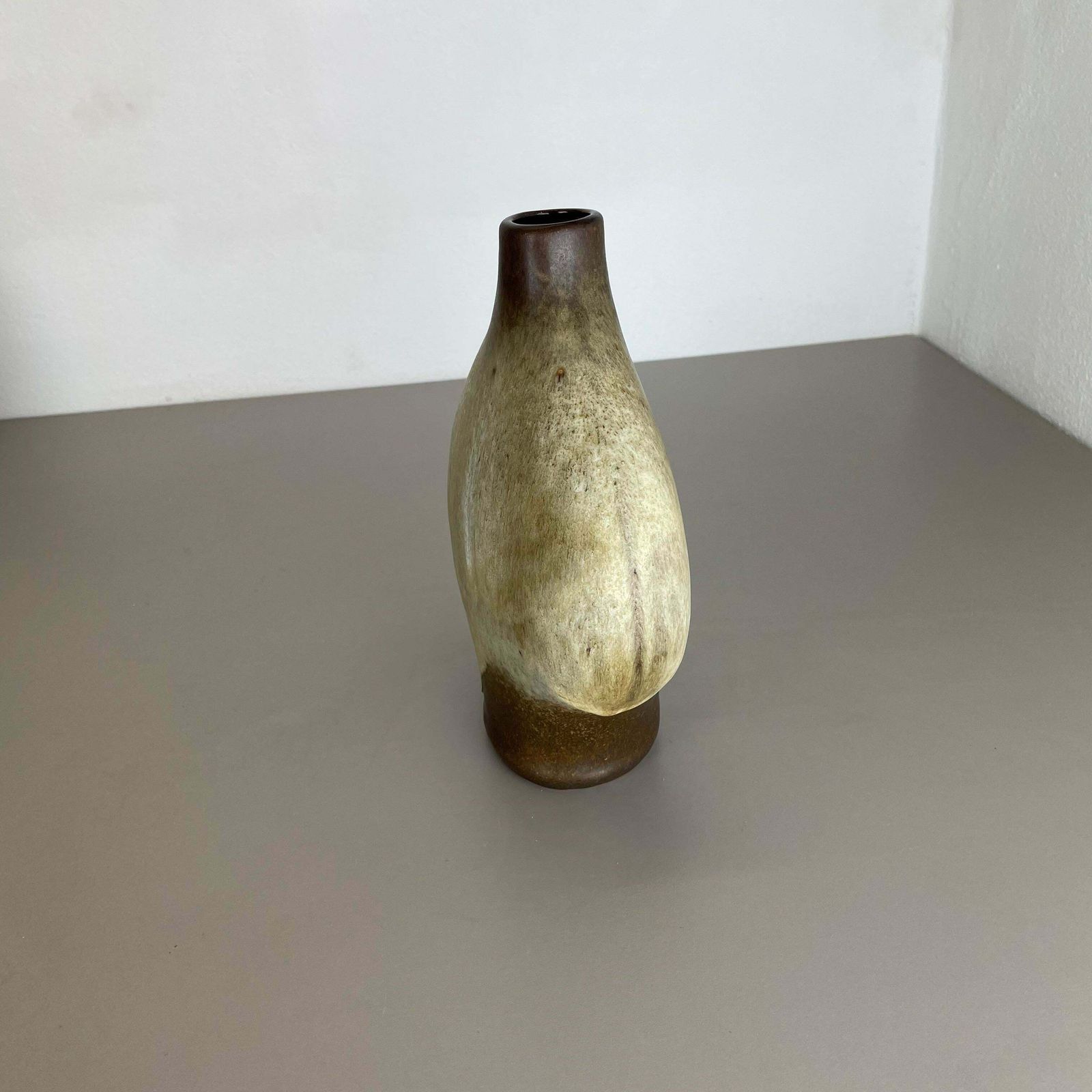 Fat Lava Ceramic Pottery Vase Gerda Heukeroth Carstens Tönnieshof Germany, 1970s photo vinterior
