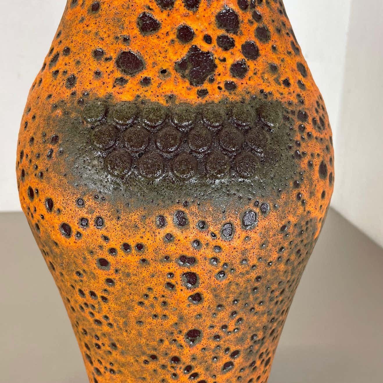 Fat Lava Ceramic Vase "Robot" By Heinz Siery Carstens Tönnieshof, Germany, 1960s photo vinterior