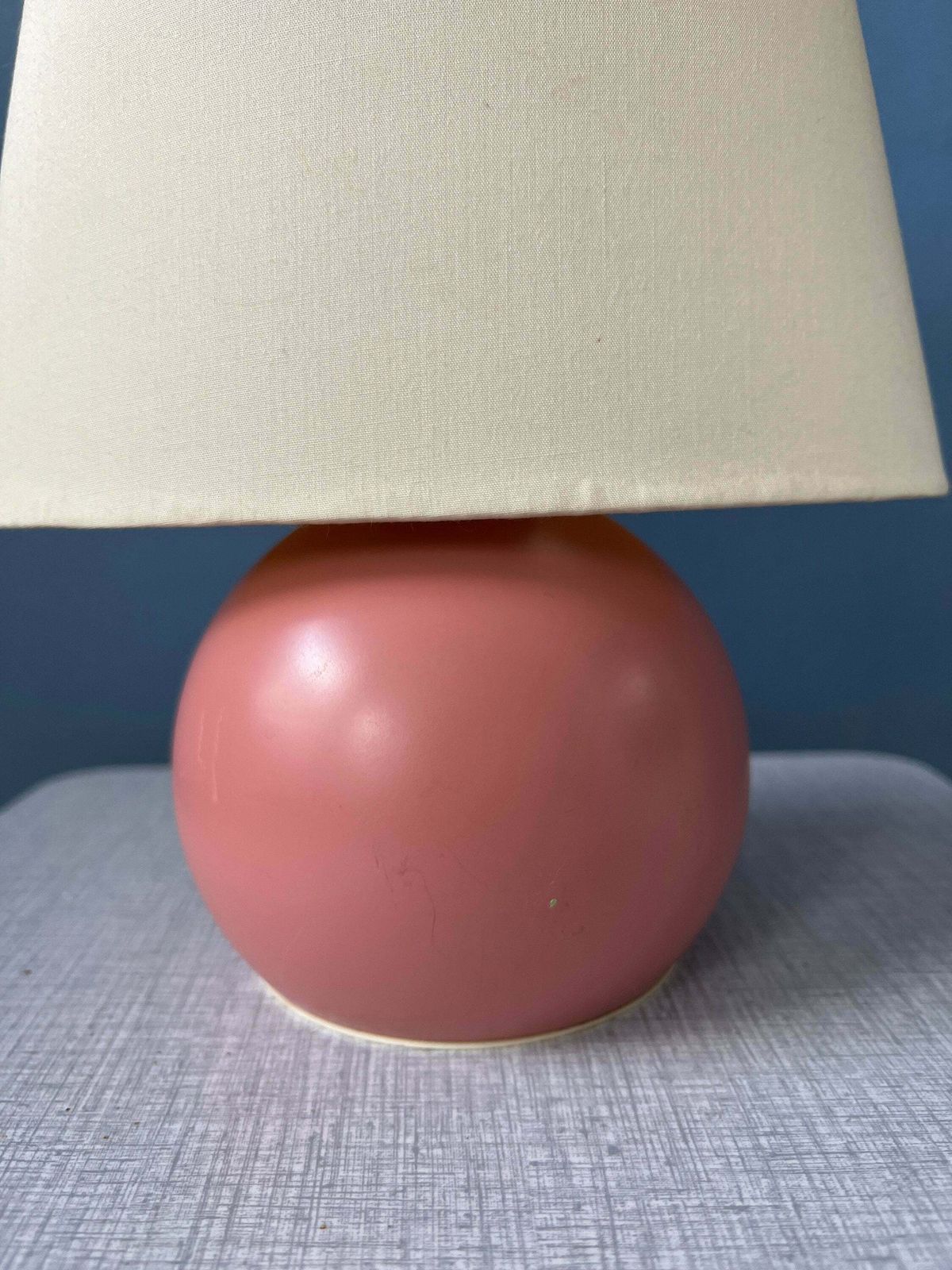 photo furniture Kleine Roze Eclectische Bureaulamp, Boho