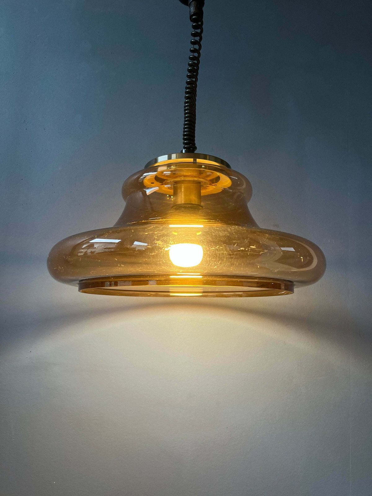 Space Age Hanglamp Van Herda / Vintage Mid Century Plafondlamp photo Verlichting