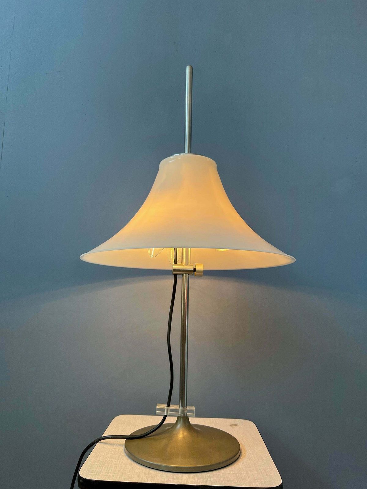 Vintage Gepo Space Age Table Lamp | Mid Century Lamp | Vintage Desk Lamp photo Lighting