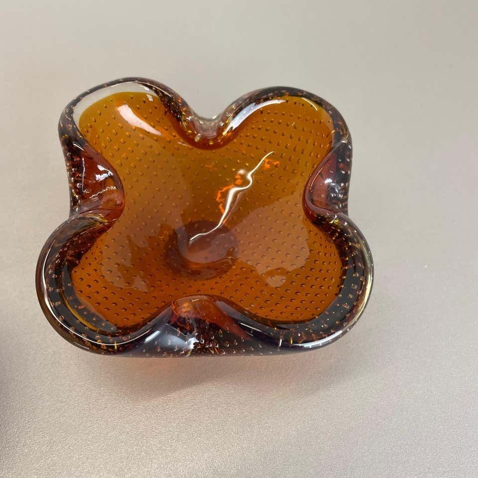 591.0 Set Of 2 Murano Glass Bowl Shells Ashtray Element By Venini, Italy, 1970s photo