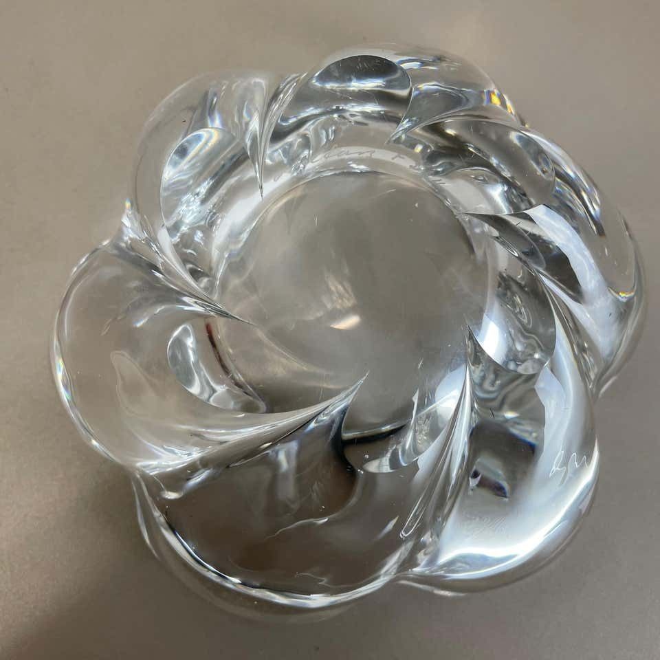 photo vintage Large 2kg Floral Glass Shell Bowl Ashtray Element By Orrefors, Sweden, 1970s
