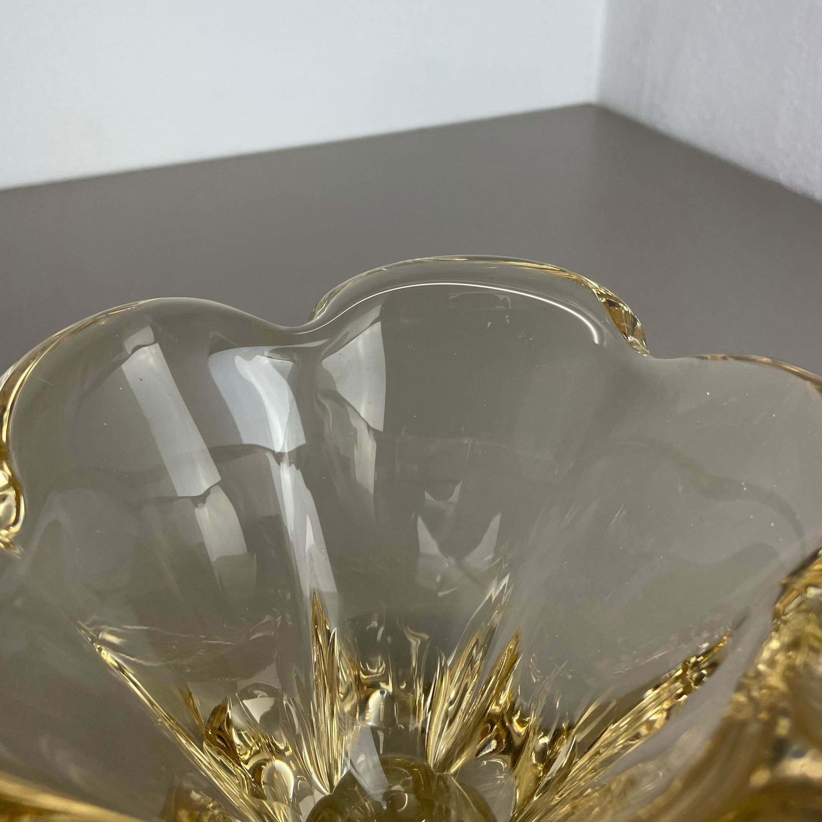 Home Decor Large 3kg Crystal Glass Centrepiece Shell Bowl By Daum Nancy France 1970s photo