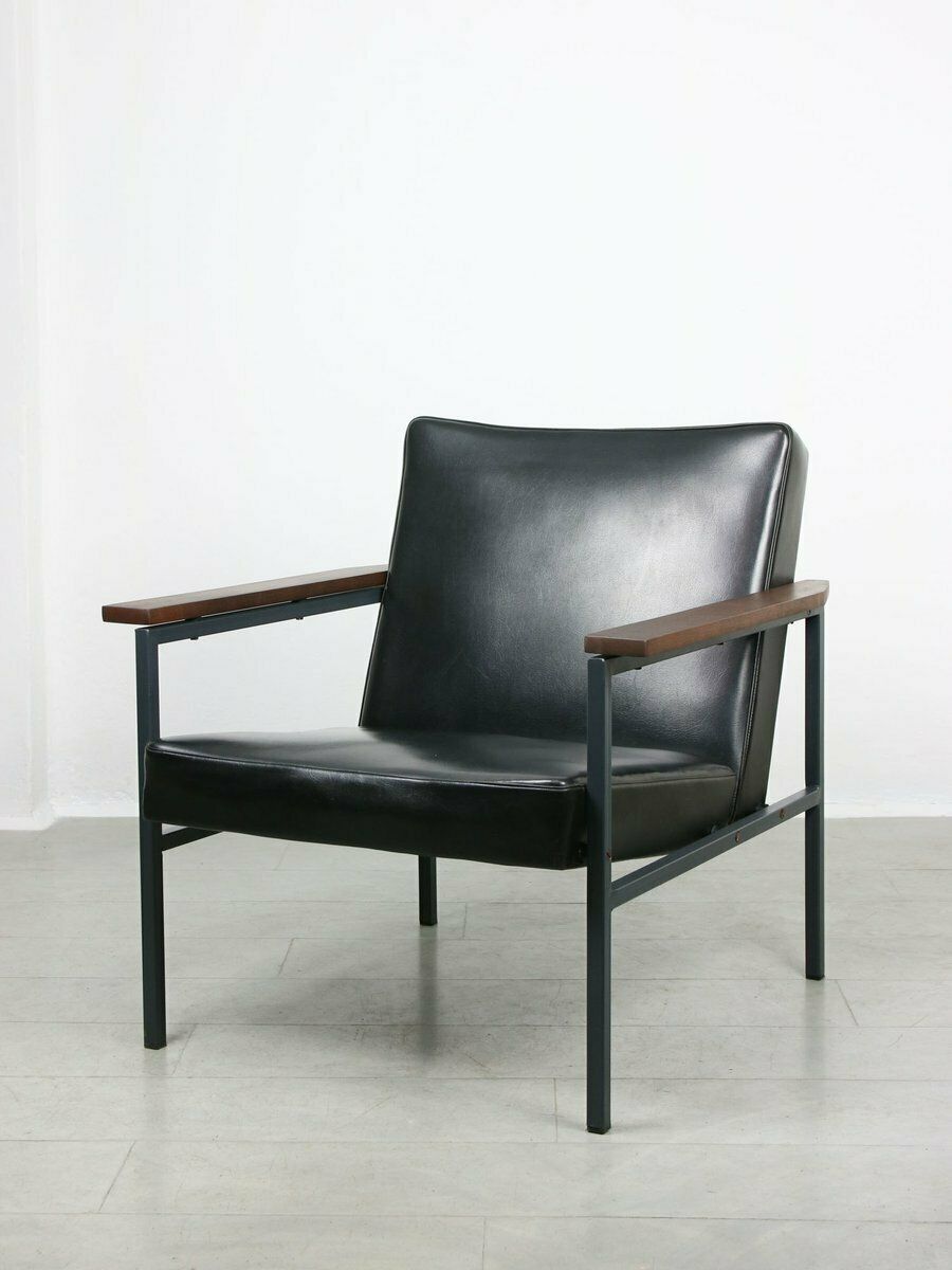 Vintage Bauhaus Lounge Chair In Black, 1970s