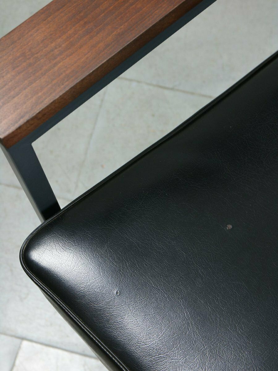 photo vintage Vintage Bauhaus Lounge Chair In Black, 1970s