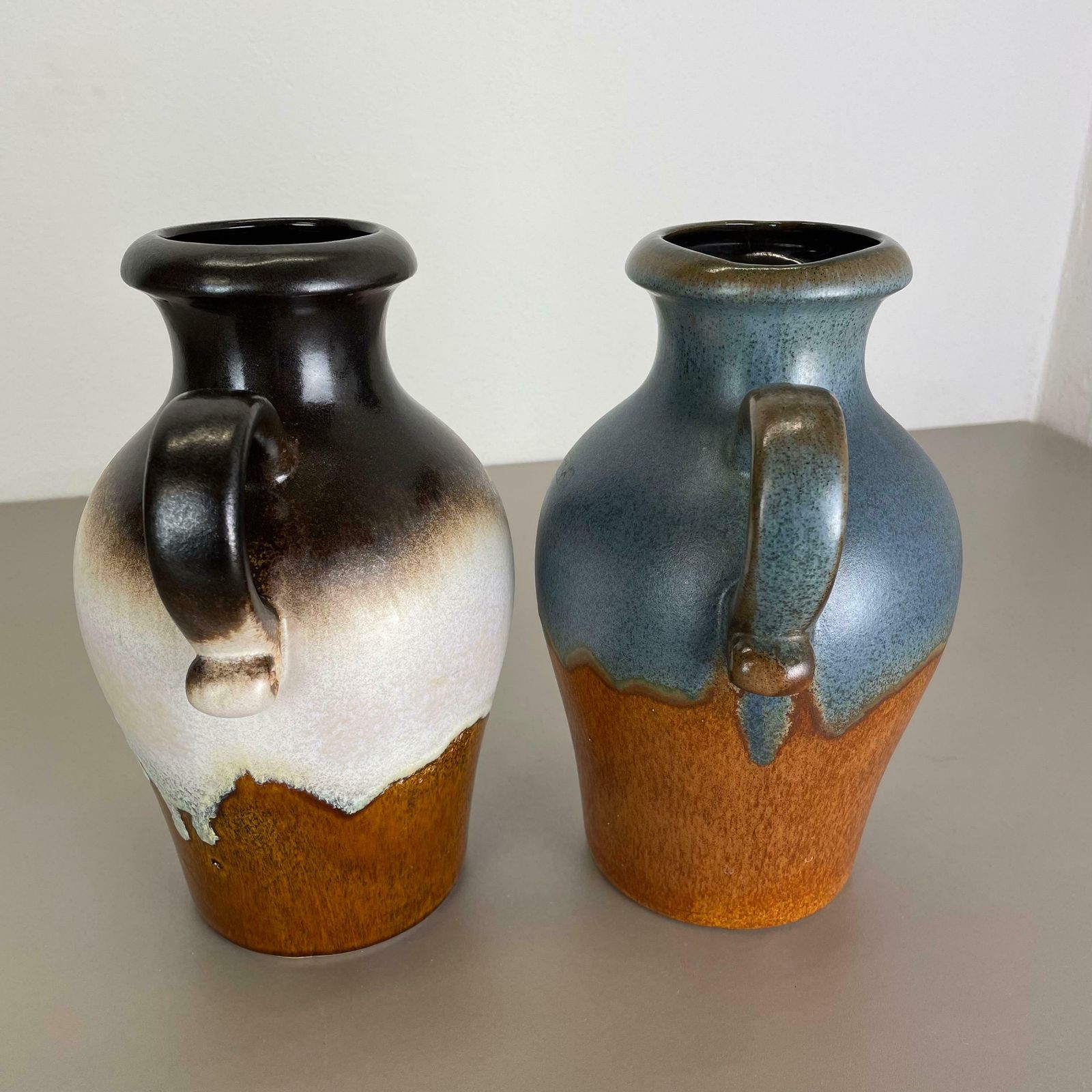 photo vintage Set Of Two Pottery Fat Lava Vases "Multi Color" By Scheurich, Germany, 1970s
