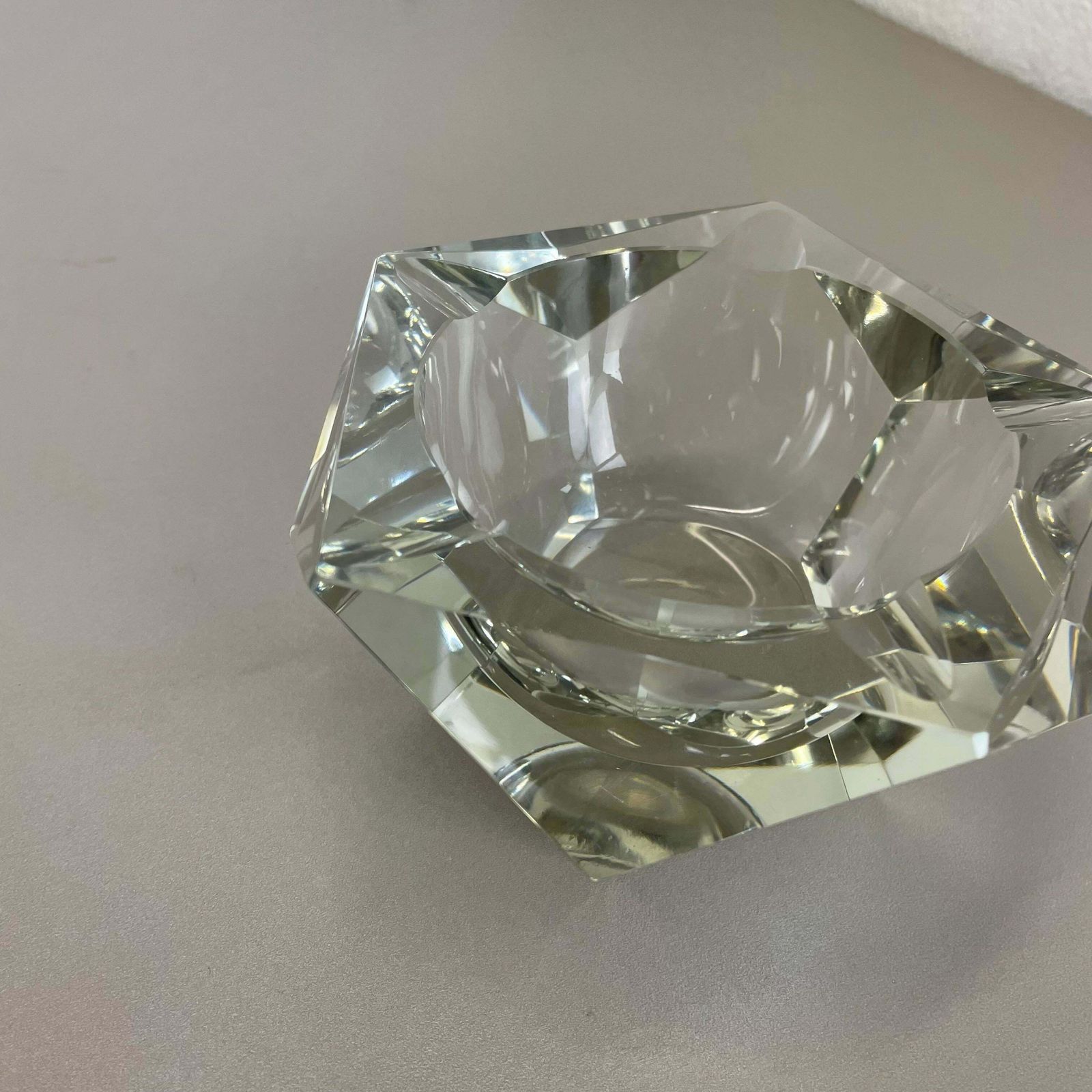 Large Murano Faceted Diamond Lucid Bowl Ashtray Element, Italy, 1970s photo buy