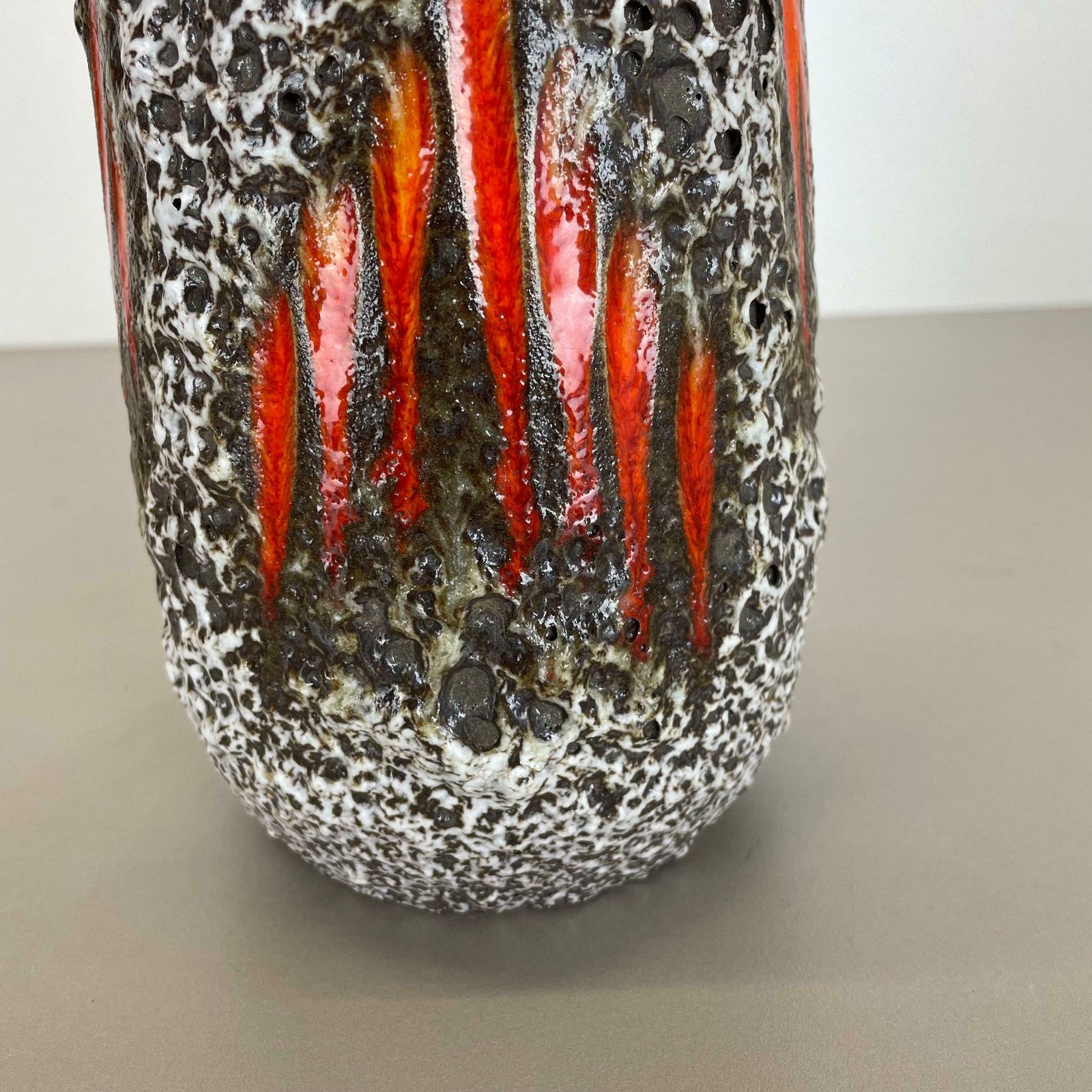 photo buy Extraordinary Lora Zig Zag Pottery Fat Lava Vase By Scheurich, Germany, 1970s
