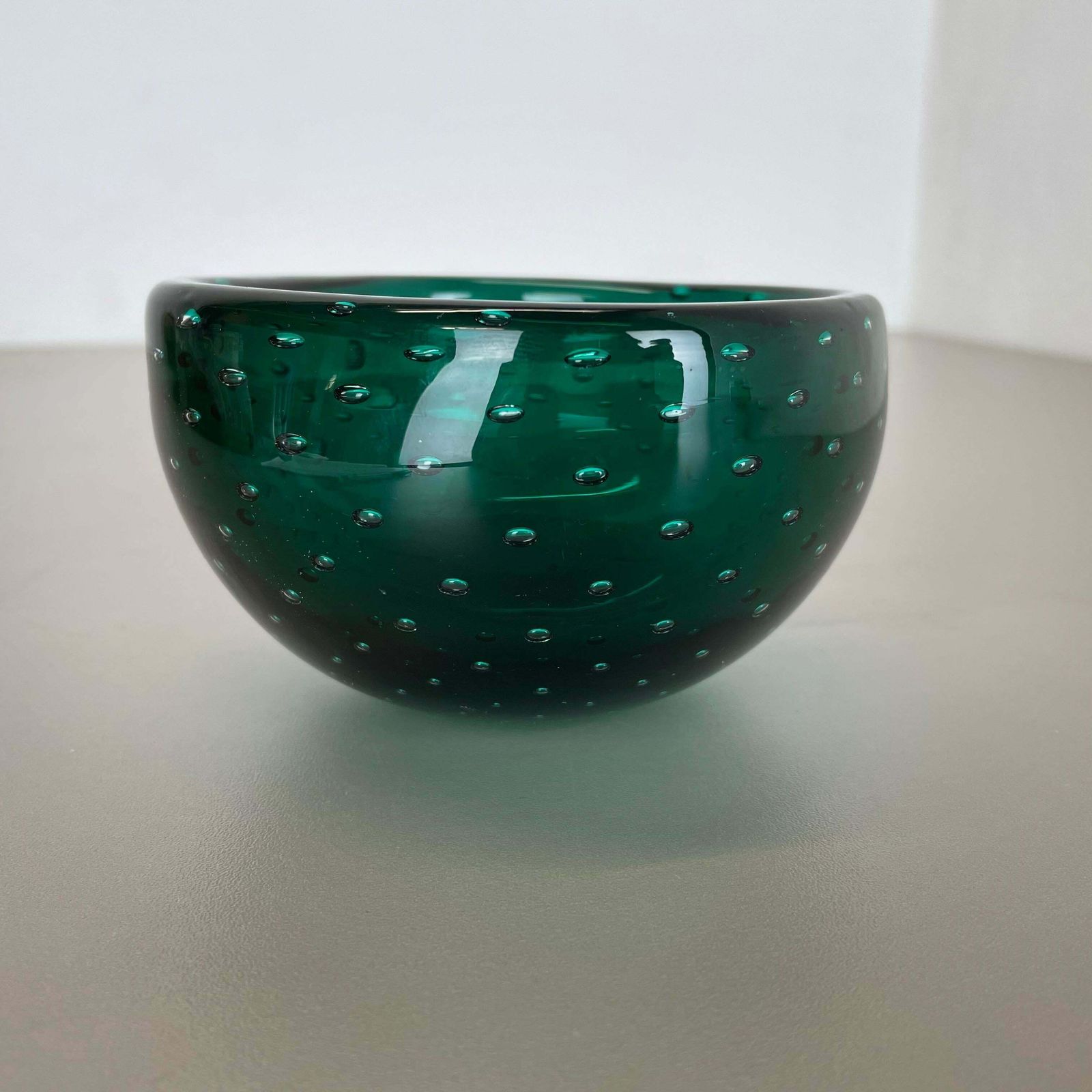 photo buy Murano Glass Bullicante "Green" Bowl Element Shell Ashtray Murano, Italy, 1970s