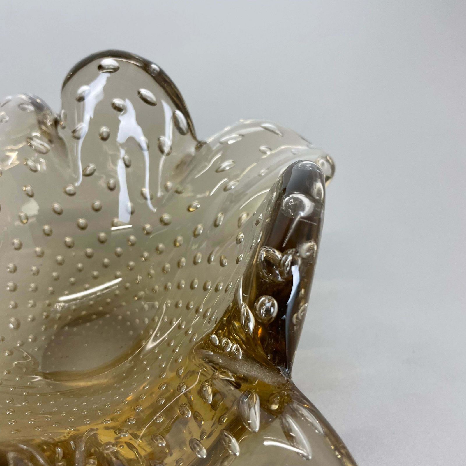 photo furniture Glass Bowl Element Shell Ashtray Murano Bubble By Barovier And Toso Italy 1970s