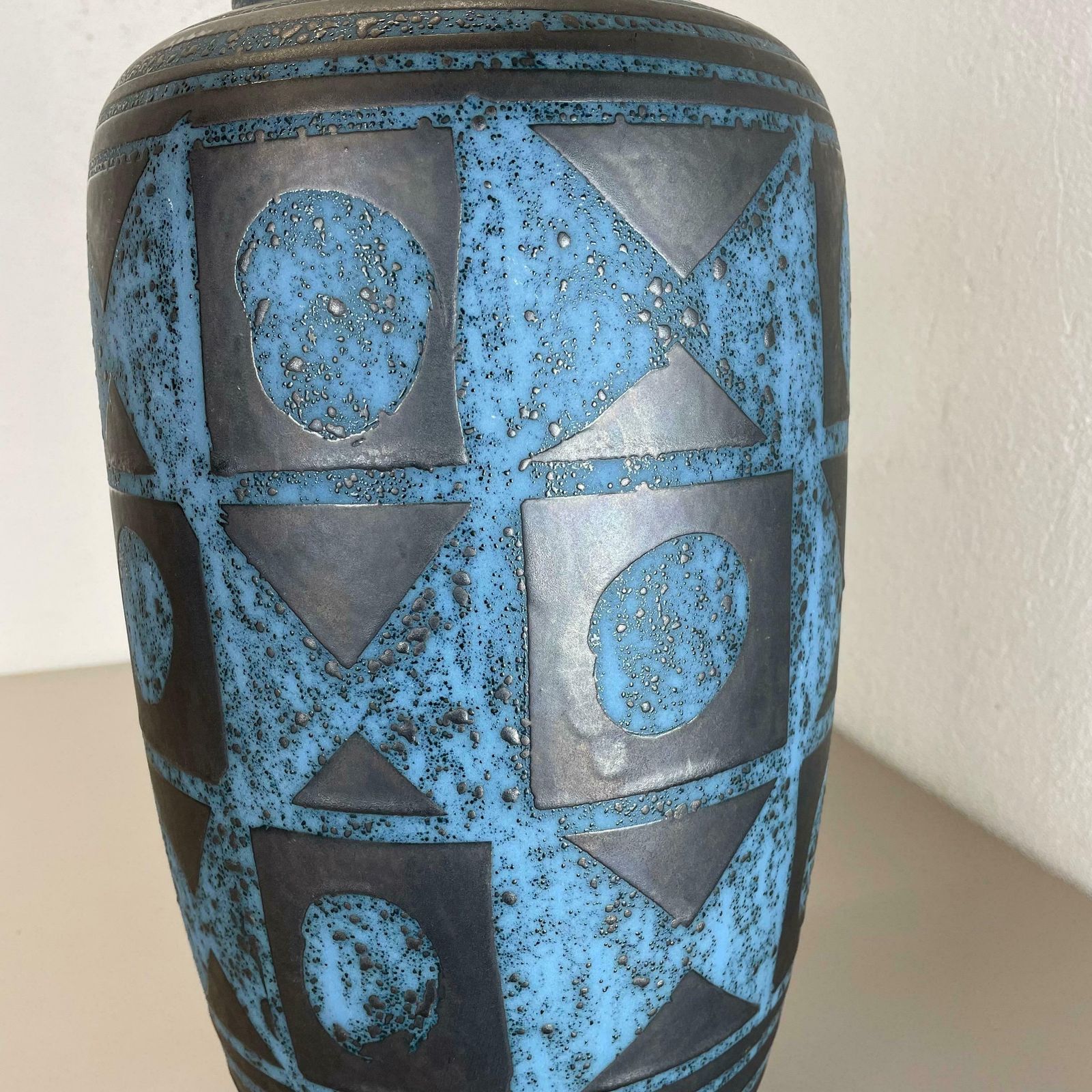 photo vinterior Fat Lava Ceramic Ankara Vase By Heinz Siery Carstens Tönnieshof Germany 1960s