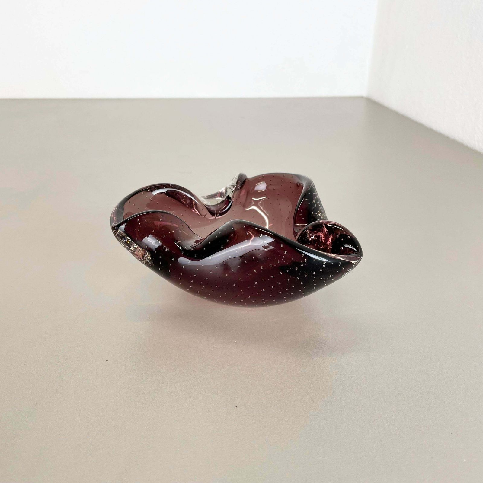 Large Pink Murano Bubble Glass Bowl Element Shell Ashtray Murano Italy 1970s photo for sale