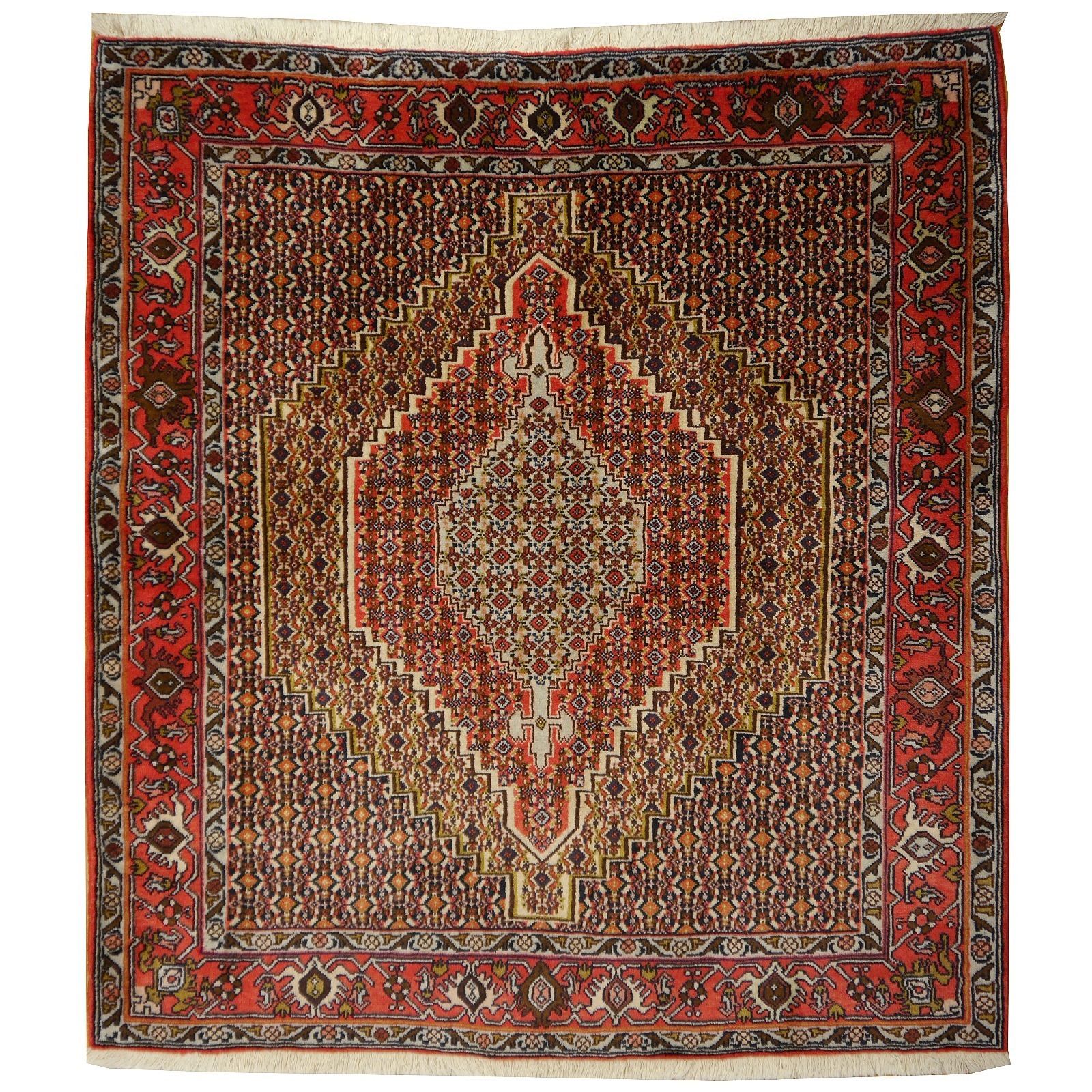 Bidjar Senneh Vintage Rug 4.7 X 4.1 Ft / 144 X 126 Cm