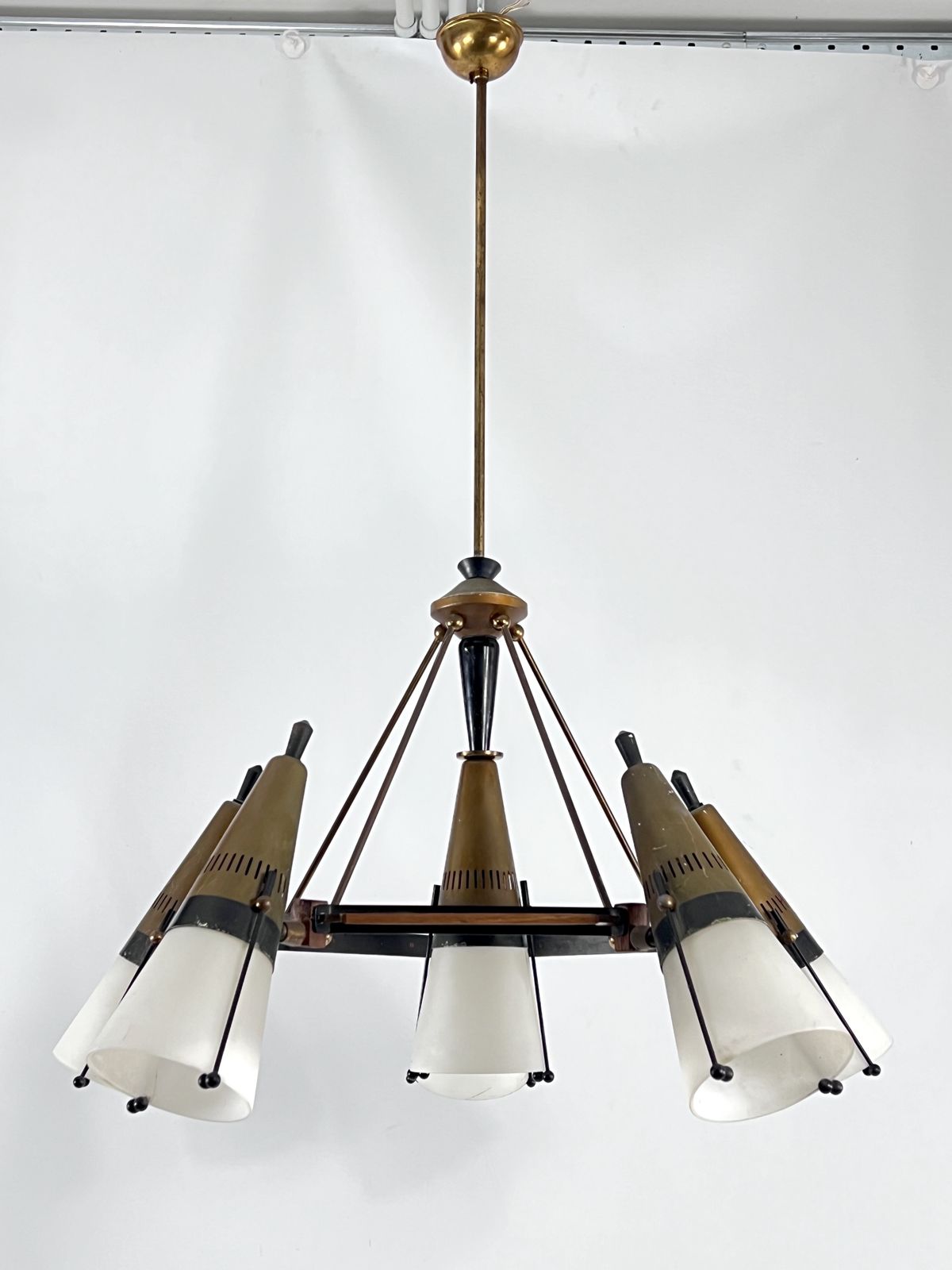 Rare Mid Century Modern Sputnik Chandelier By Stilnovo. Italy 1950s