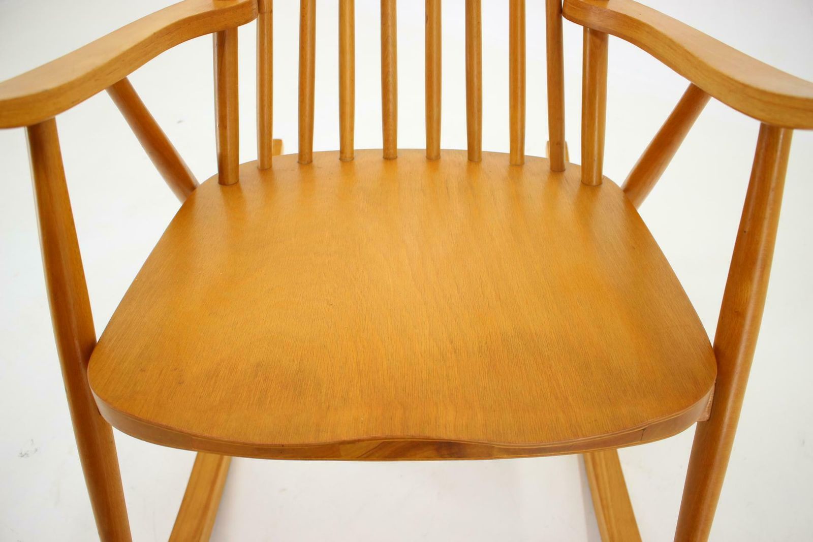 715.0 1960s Varjosen Puunjalostus Beech Rocking Chair For Uusikylä,Finland photo