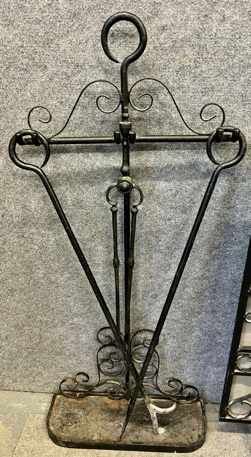 Large Country House Fire Screen And Companion Set photo for sale