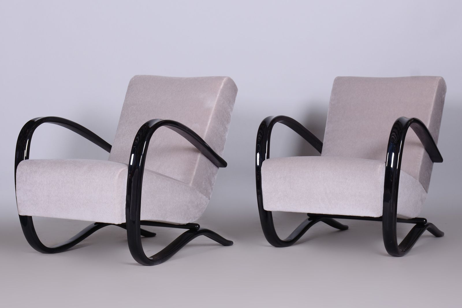 Pair Of Grey H 269 Armchairs Designed By Jindrich Halabala For Up Zavody, 1930s