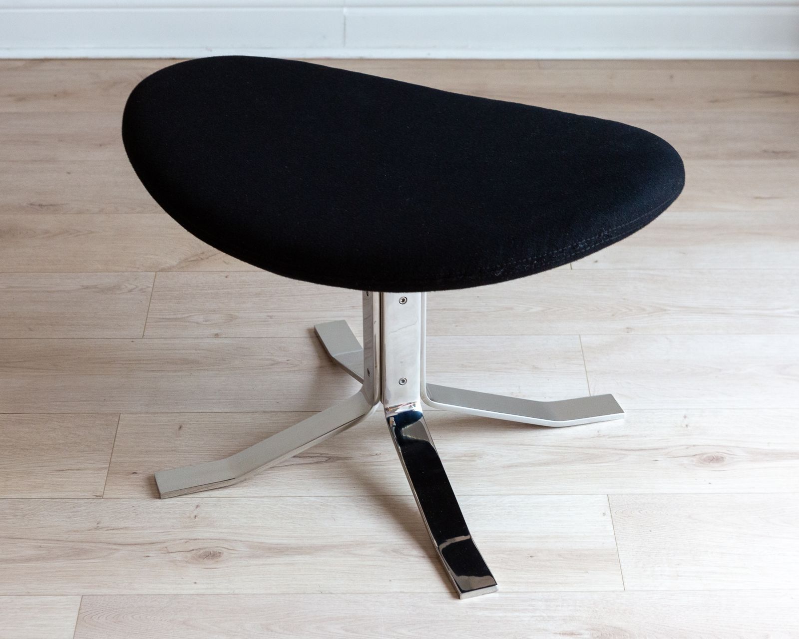 Mcm Corona Footstool Danish Ej5 Poul Volther Scandinavian Designer Ottoman Sculptural Futuristic Modernist Mid Century Steel photo buy